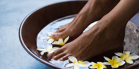 Missing Pedicure, Here's a quick fix to pamper your feet at home: Get rid of crack feet this winter